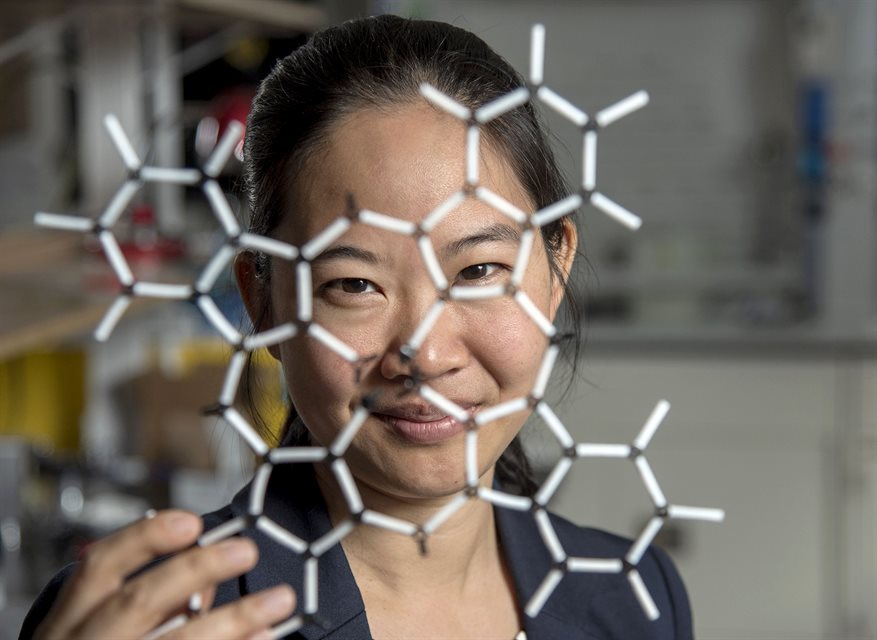 Pinshane Huang and her researchers discovered how to view structures in molecules, which opens a whole new realm of scientific possibilities. Photo by Heather Coit/Grainger Engineering