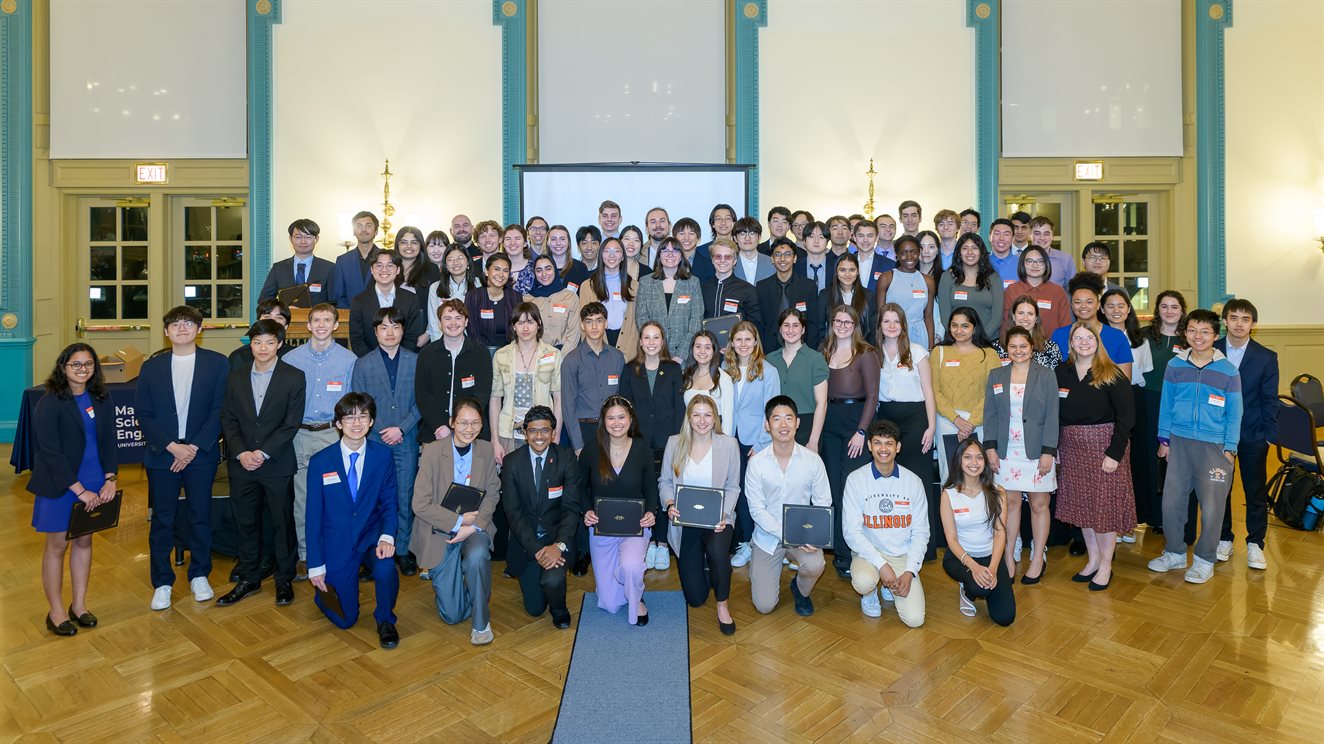 MatSE undergraduate and graduate students share the stage for a group picture after receiving awards at the 2024 Spring Awards Banquet, held on April 18, 2024 at the Illini Union Ballroom.&amp;amp;amp;amp;amp;amp;amp;amp;amp;amp;amp;amp;nbsp;
