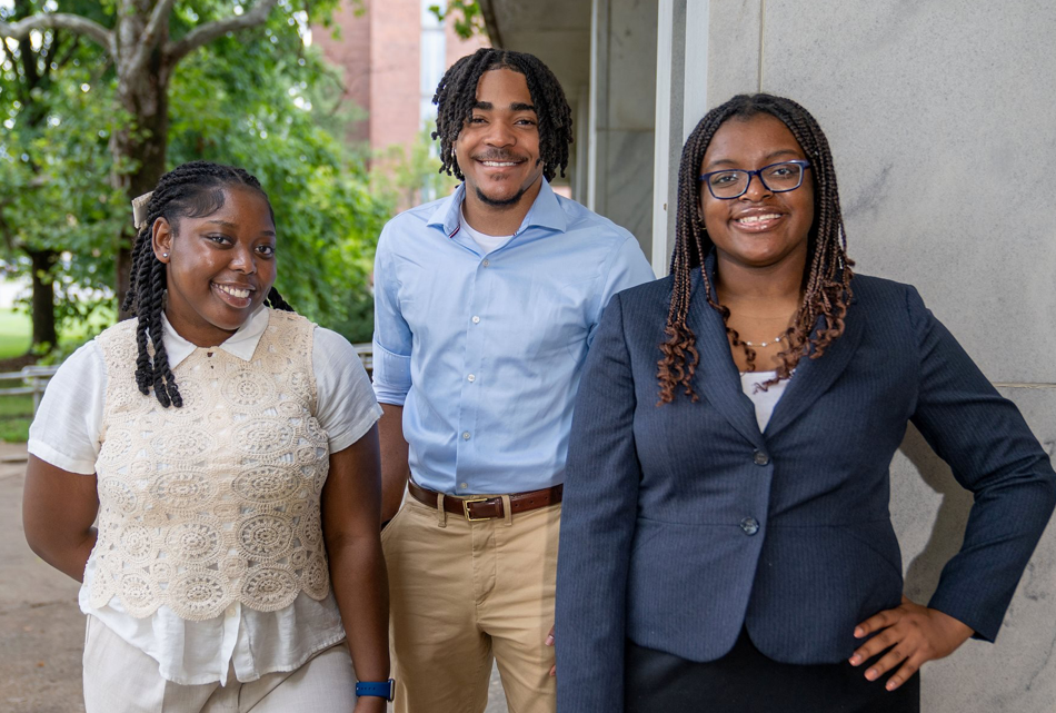 [cr][lf]&amp;amp;lt;p&amp;amp;gt;&amp;amp;lt;i&amp;amp;gt;TSU undergraduates&amp;amp;amp;nbsp;&amp;amp;lt;a name=&amp;amp;quot;_Hlk173419646&amp;amp;quot;&amp;amp;gt;&amp;amp;lt;/a&amp;amp;gt;Lennox Fletcher, Donovan Davis and Kyla Beddingfield, whose Summer 2024 research internships at the U. of I. were funded by the PREM seed grant that preceded the new award, pose on the U. of I. campus on August 1, 2024. Photo: Heather Coit/Grainger Engineering&amp;amp;lt;/i&amp;amp;gt;&amp;amp;lt;/p&amp;amp;gt;[cr][lf]